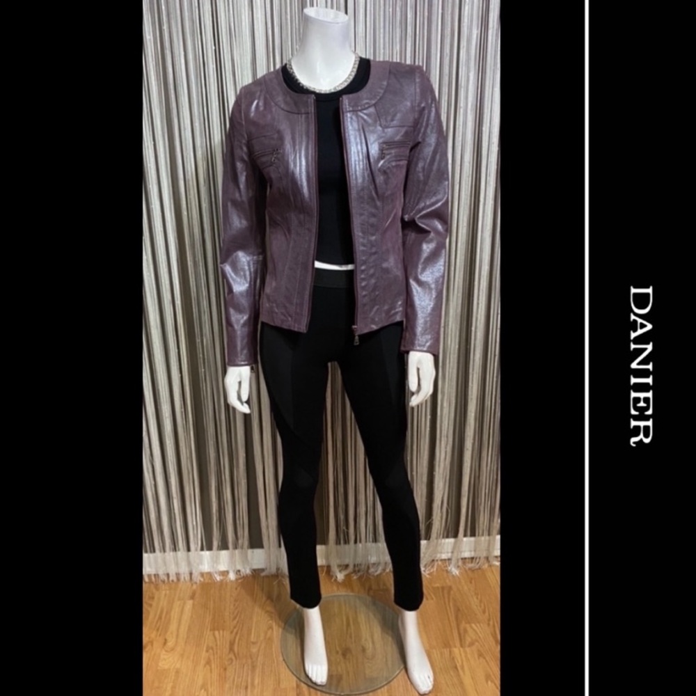 🔻SALE🔻DANIER🔹NEW (NWOT) • GENUINE LEATHER